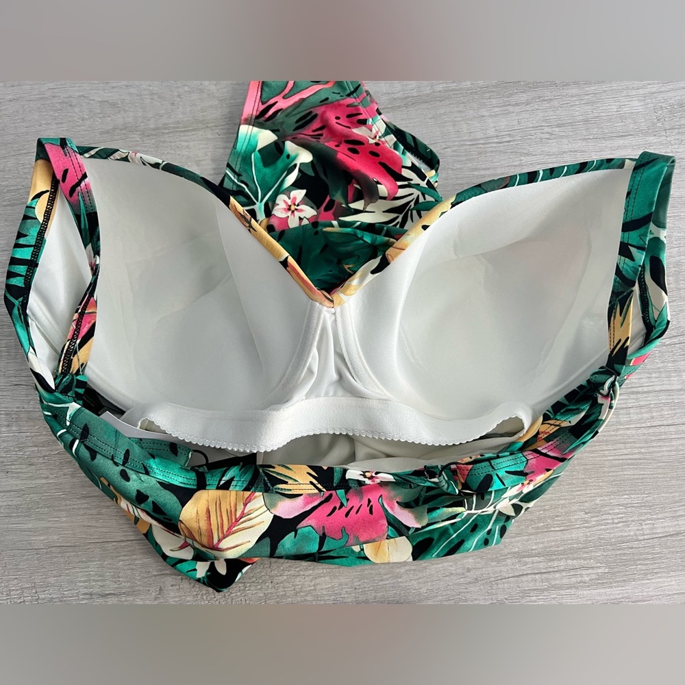 Coco Reef Enrapture Bra Sized Underwire One Piece Swimsuit Size 36E - Picture 7 of 10